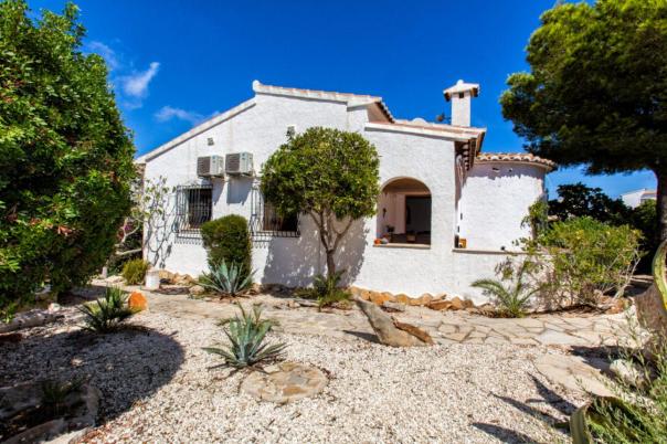 2 bed villa in Benitachell