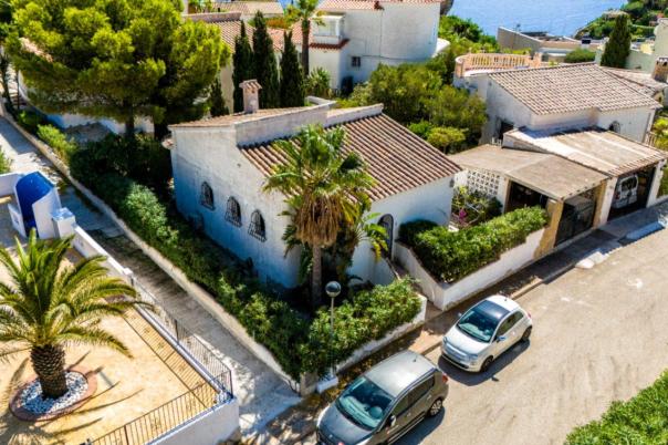 2 bed villa in Benitachell