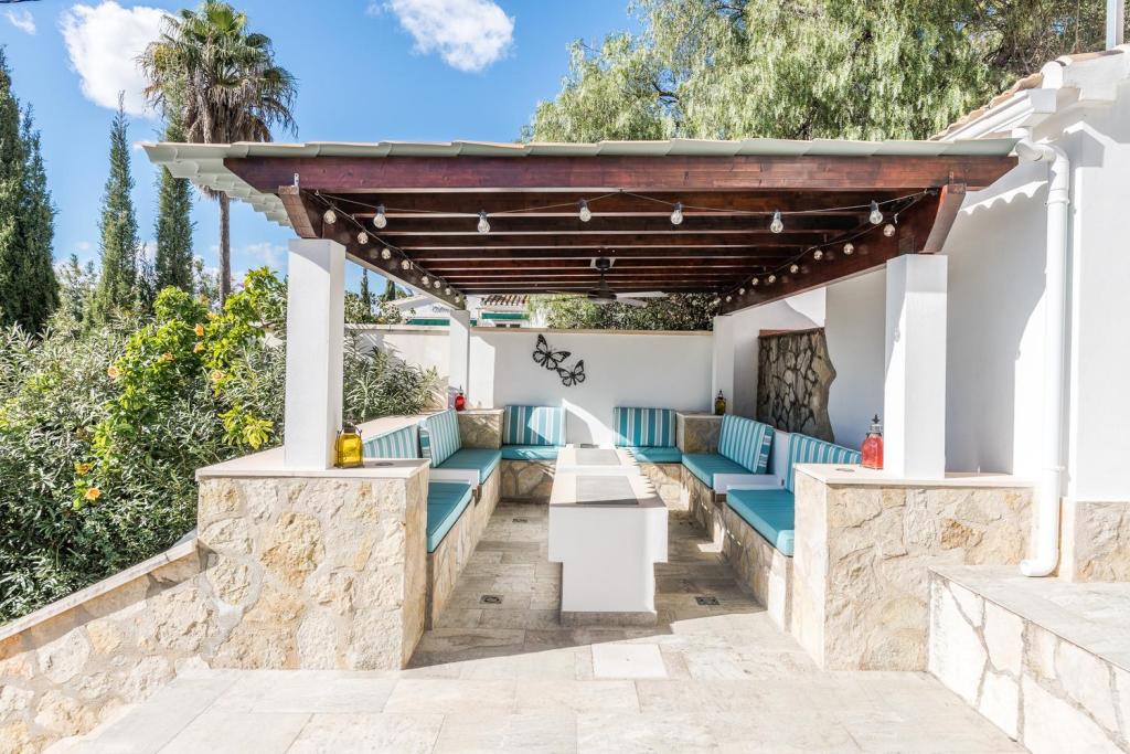 4 bed villa in Javea