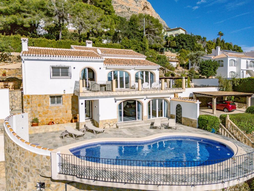 4 bed villa in Javea