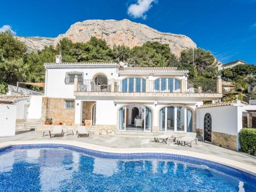 4 bed villa in Javea