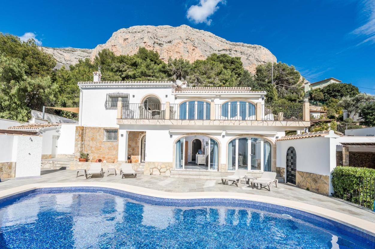 4 bed villa in Javea