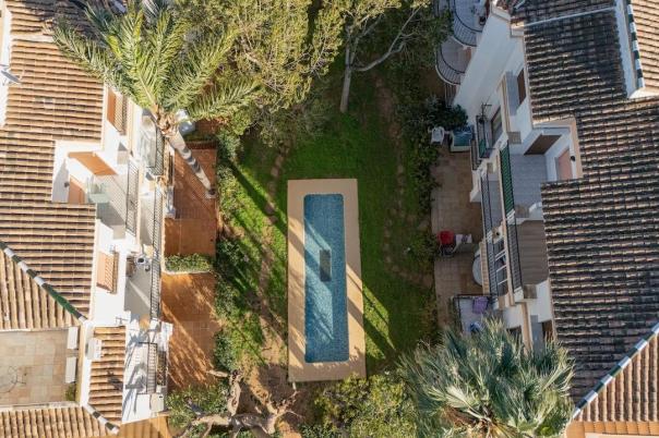 4 bed apartments - flats in Denia