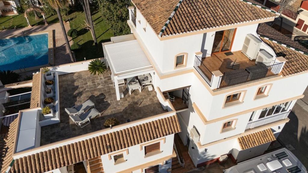 4 bed apartments - flats in Denia