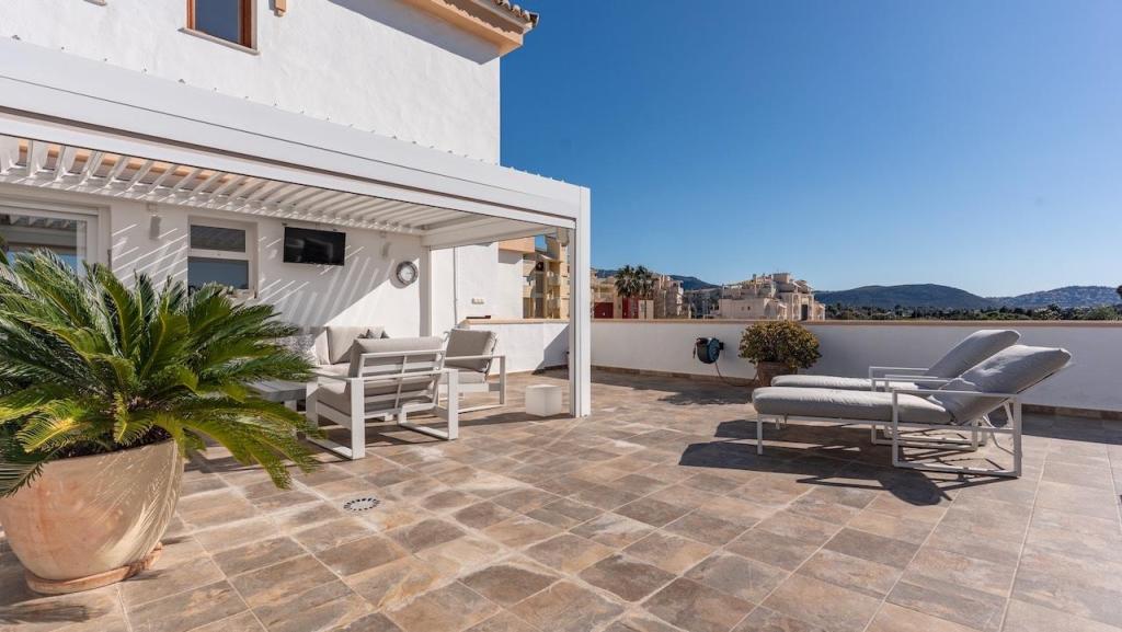 4 bed apartments - flats in Denia