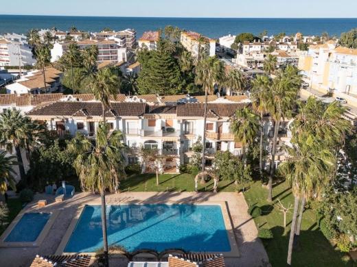 4 bed apartments - flats in Denia