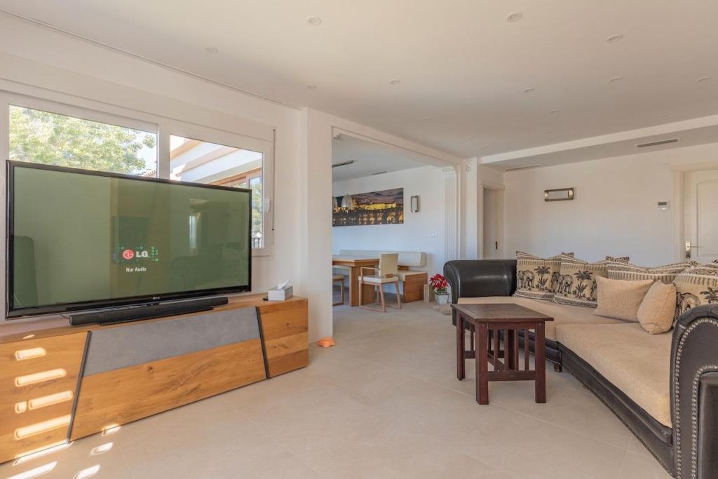 4 bed apartments - flats in Denia