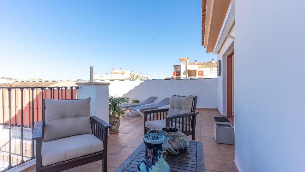 4 bed apartments - flats in Denia