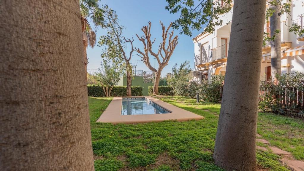 4 bed apartments - flats in Denia