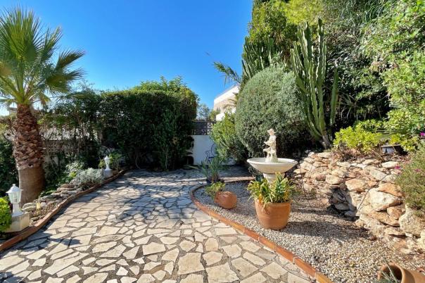 3 bed villa in Moraira