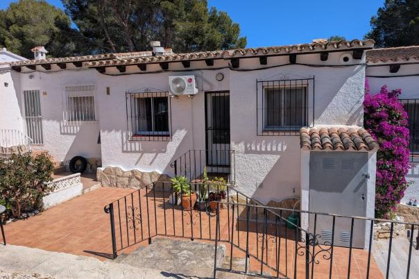 2 bed terraced house in Moraira
