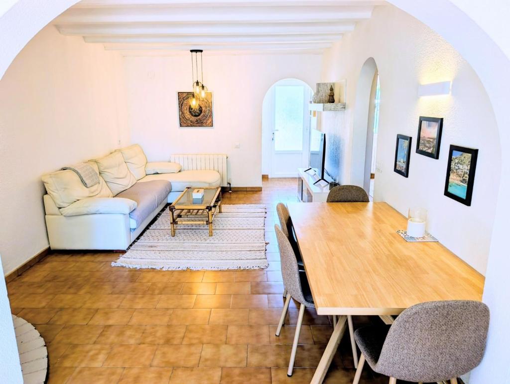 2 bed terraced house in Moraira