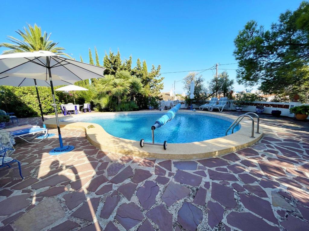 5 bed casa / chalet in Calpe