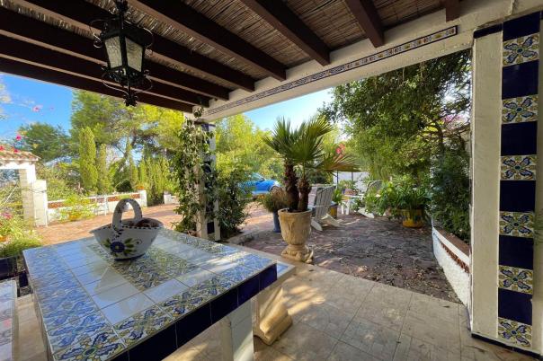 5 bed casa / chalet in Calpe