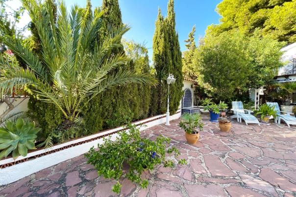 5 bed casa / chalet in Calpe