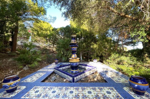 5 bed casa / chalet in Calpe