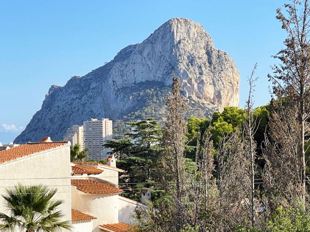 5 bed casa / chalet in Calpe