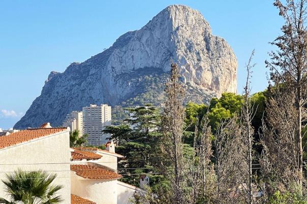 5 bed casa / chalet in Calpe