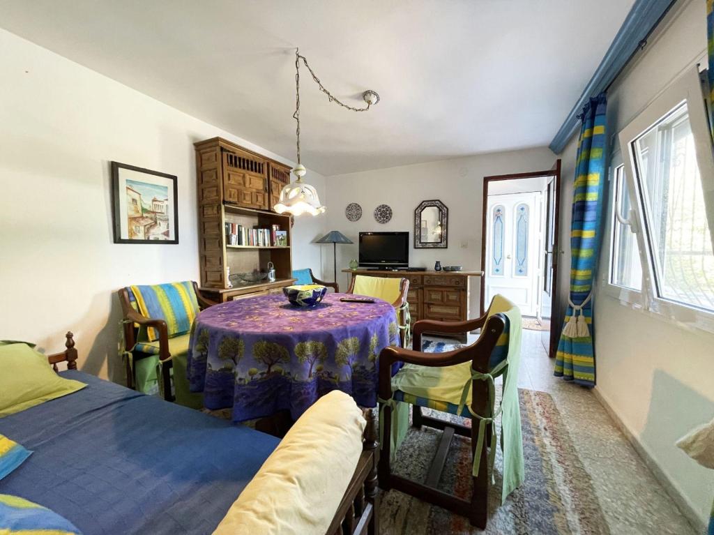 5 bed casa / chalet in Calpe