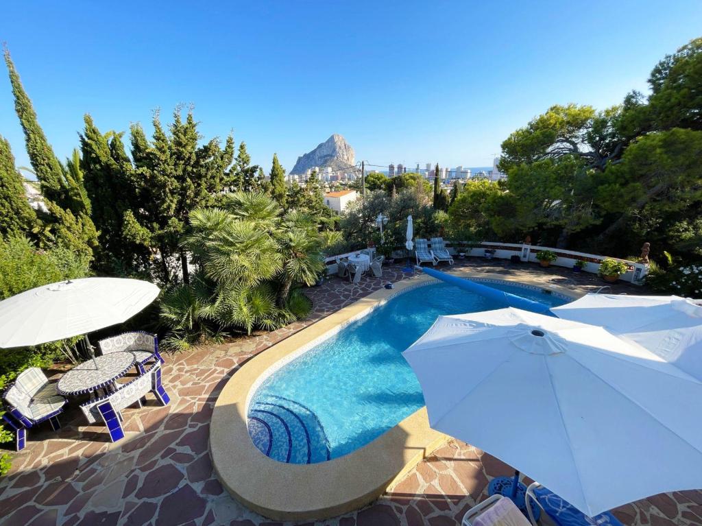5 bed casa / chalet in Calpe