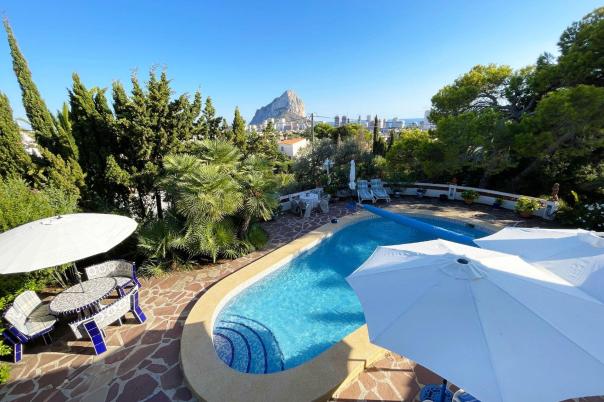 5 bed casa / chalet in Calpe
