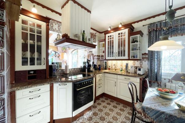 5 bed casa / chalet in Calpe