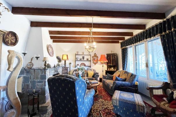 5 bed casa / chalet in Calpe