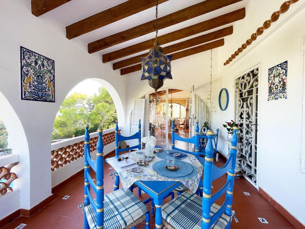 5 bed casa / chalet in Calpe