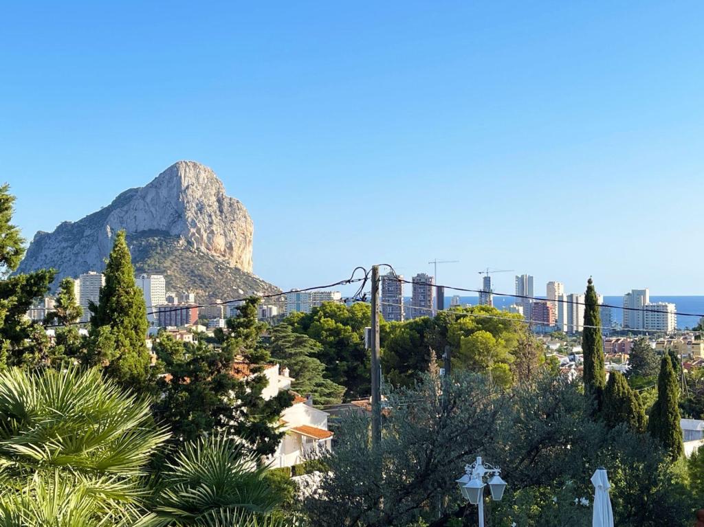 5 bed casa / chalet in Calpe