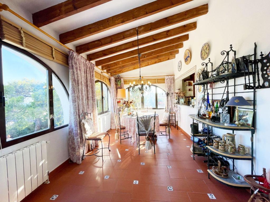 5 bed casa / chalet in Calpe