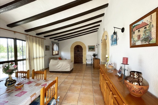 4 bed casa / chalet in Benissa