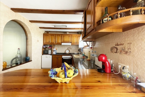 4 bed casa / chalet in Benissa
