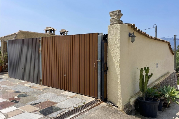 4 bed casa / chalet in Benissa