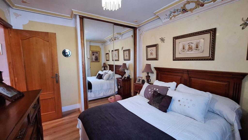 5 bed semi-detached in Nucia (la)