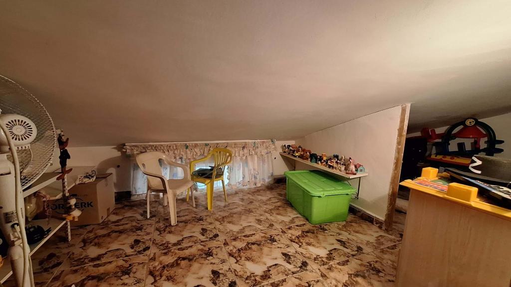 5 bed semi-detached in Nucia (la)