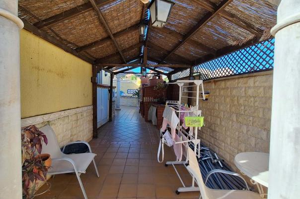 5 bed semi-detached in Nucia (la)
