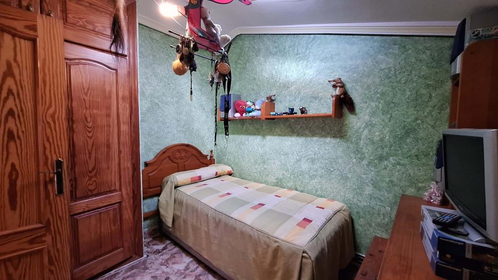 5 bed semi-detached in Nucia (la)