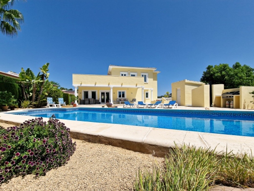 5 bed villa in Moraira