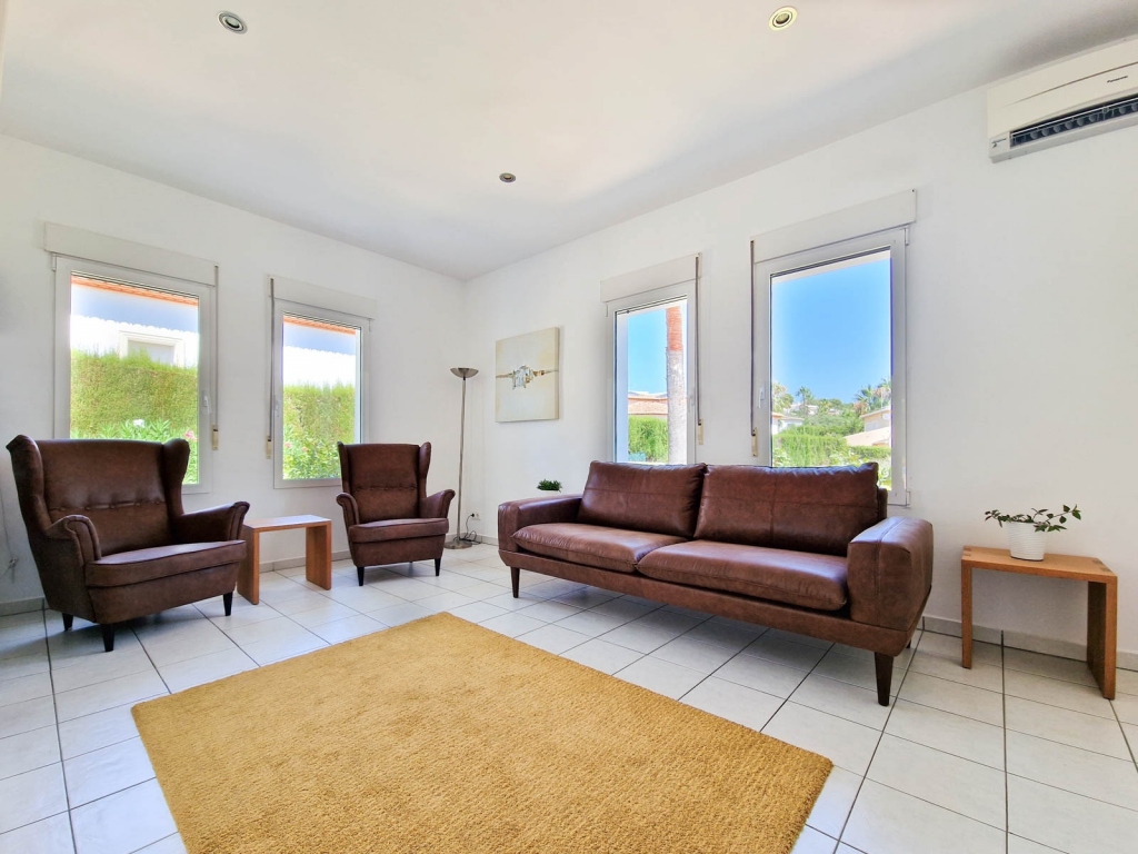 5 bed villa in Moraira