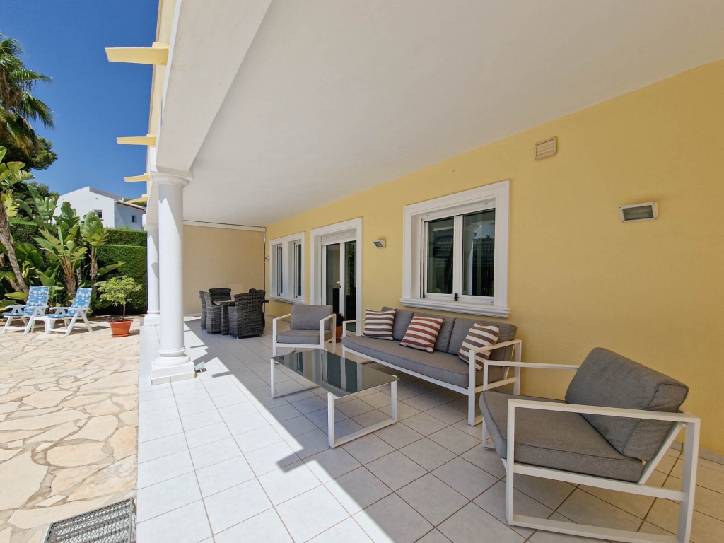 5 bed villa in Moraira