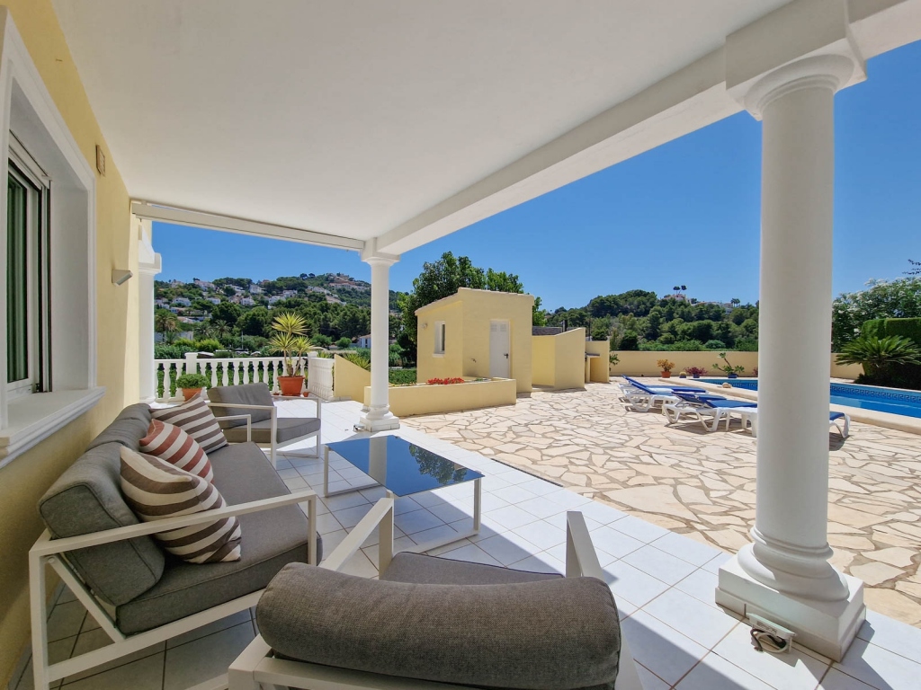 5 bed villa in Moraira