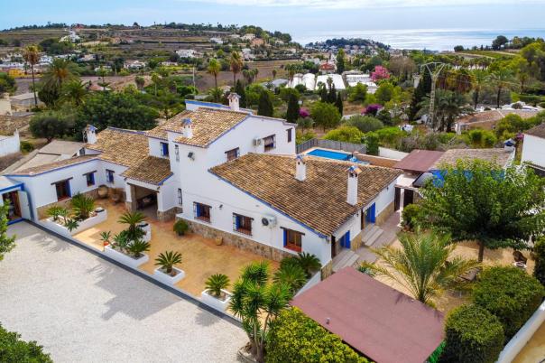 9 bed finca in Benissa
