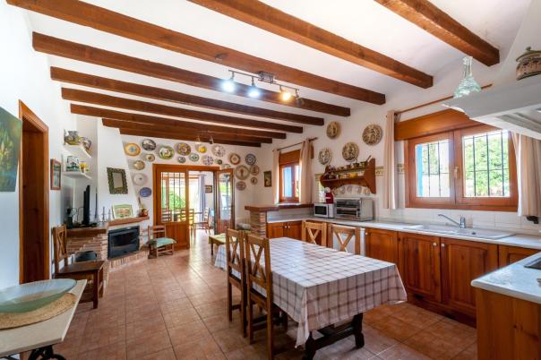 9 bed finca in Benissa