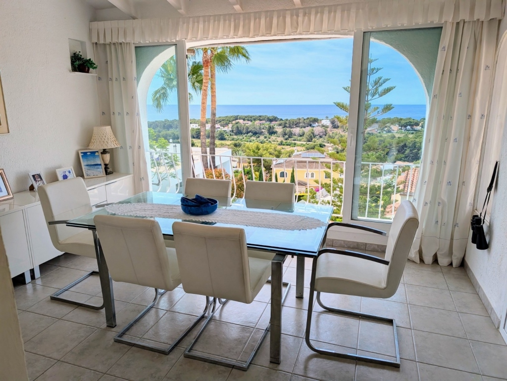 3 bed villa in Moraira