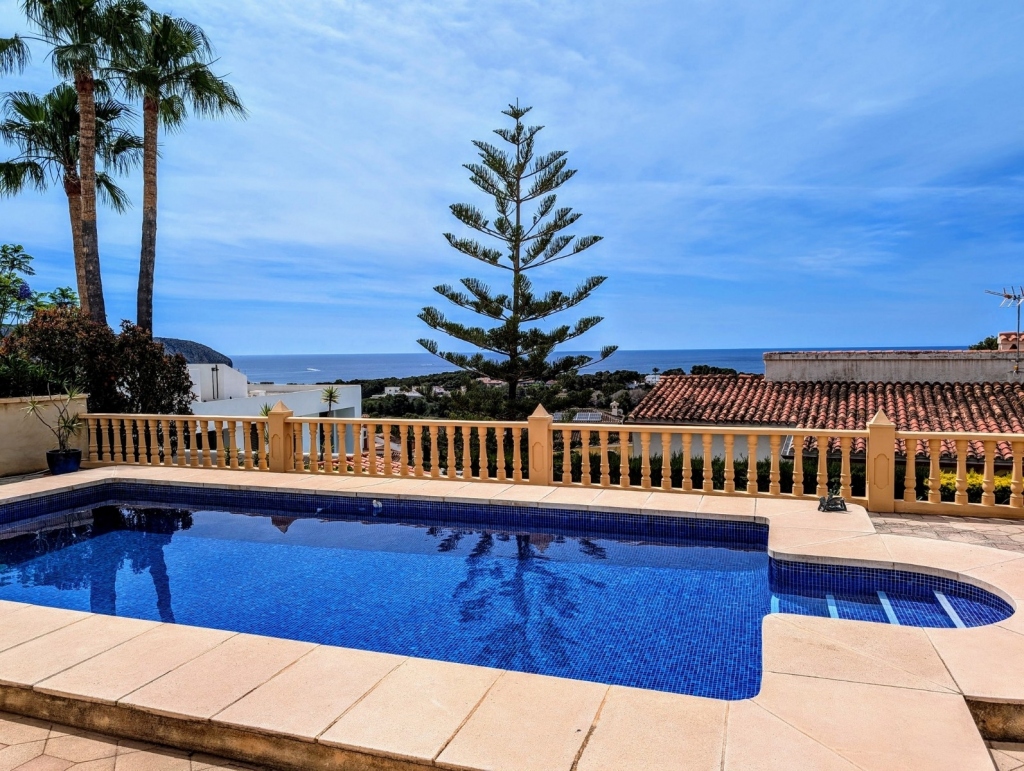 3 bed villa in Moraira