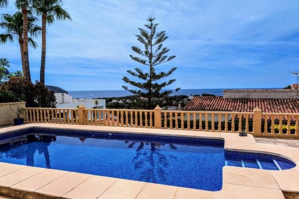 3 bed villa in Moraira