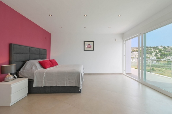 5 bed villa in Moraira