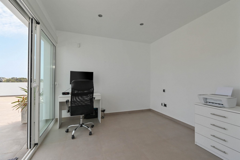 5 bed villa in Moraira