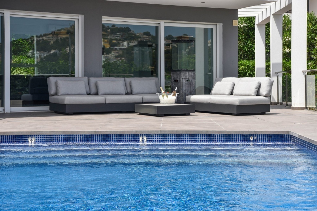 5 bed villa in Moraira