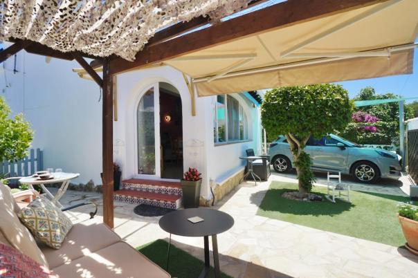 2 bed villas in Moraira